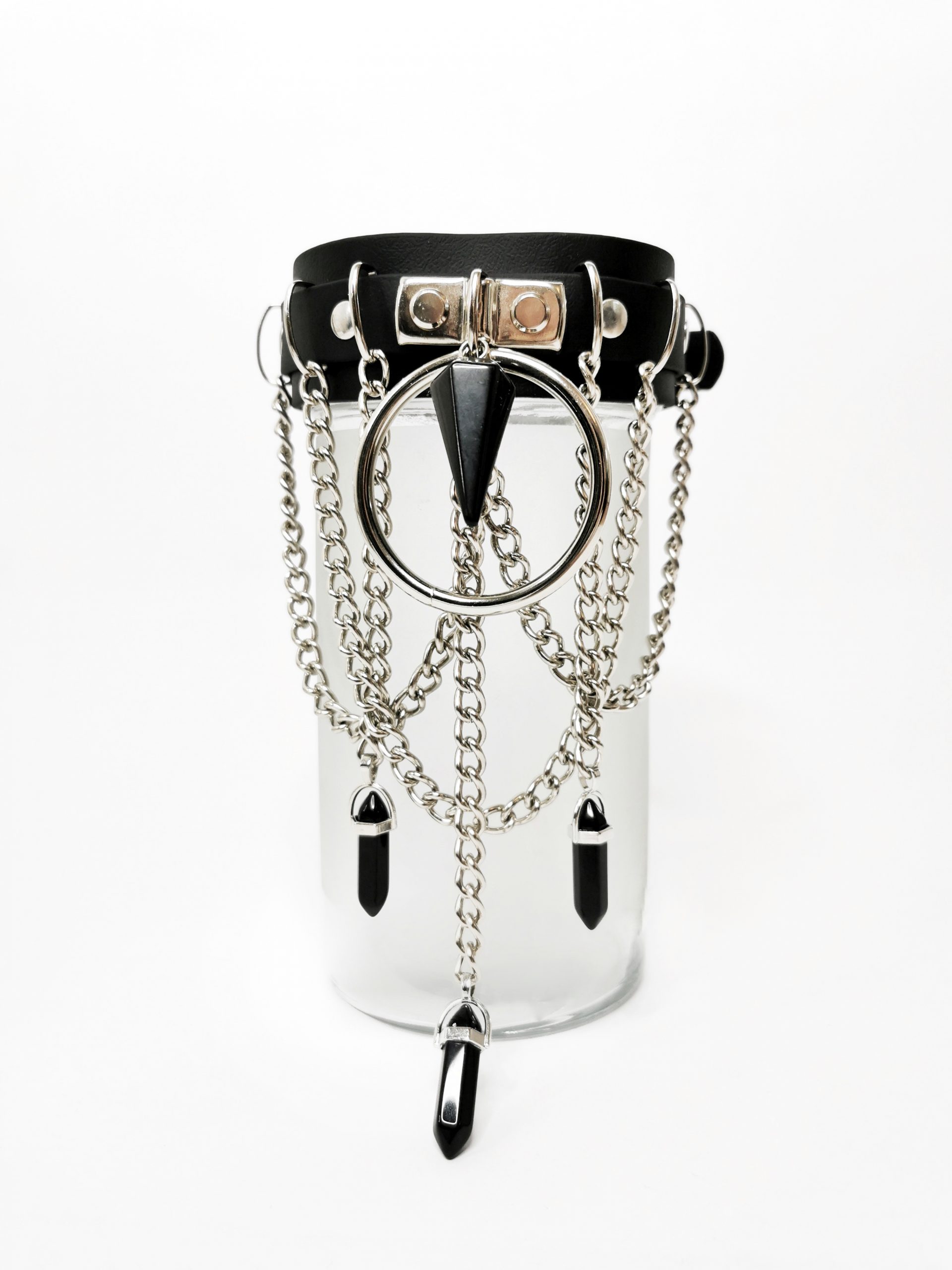 Sacred Sins Choker mit schwarzen Steinen und Ketten – Bild 2