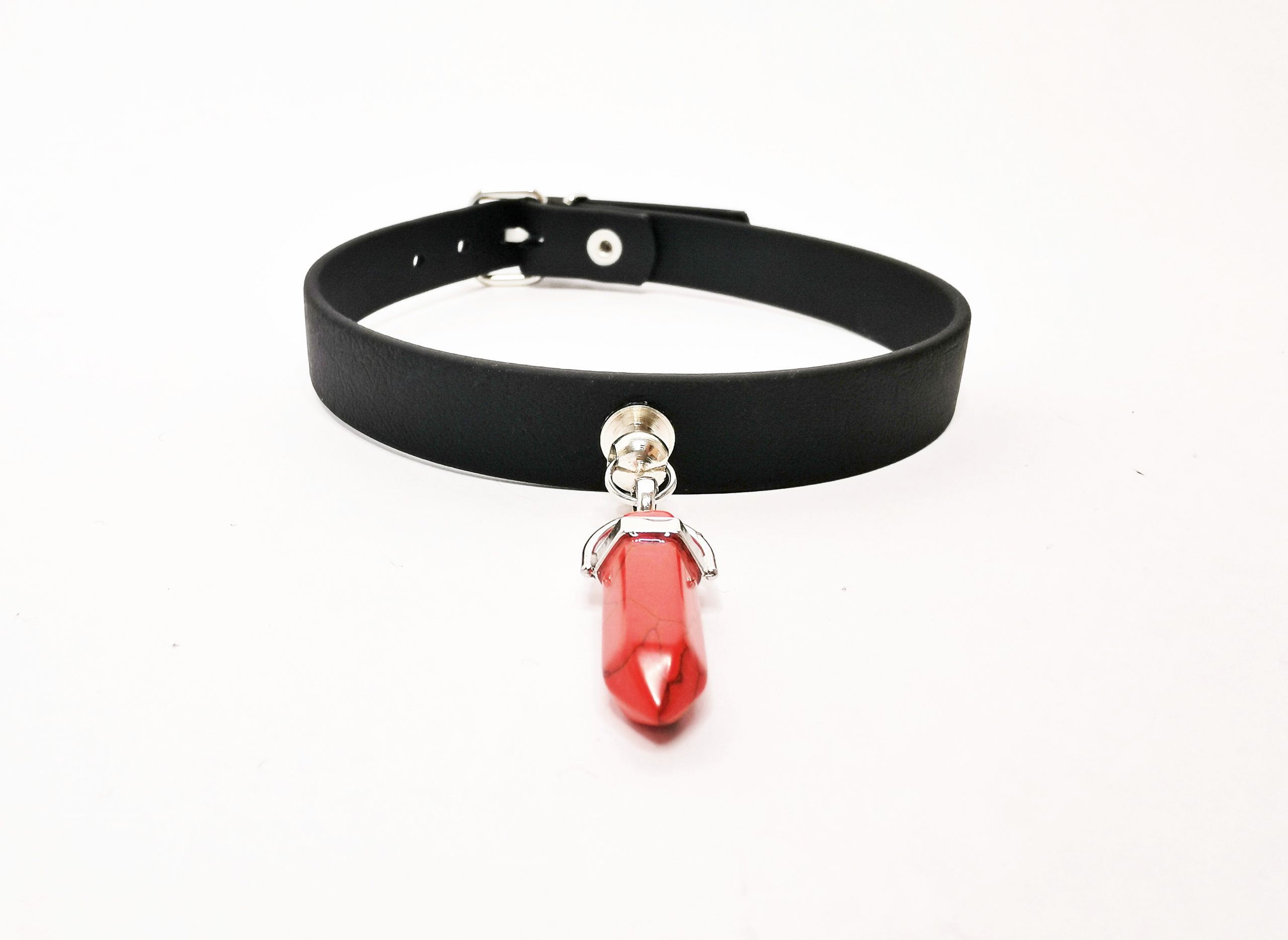 Sacred Sins Choker mit rotem Crystal Anhänger