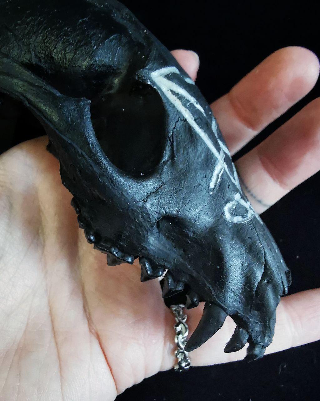 Mystery Creation Deko Schädel Sigil silber – Bild 4