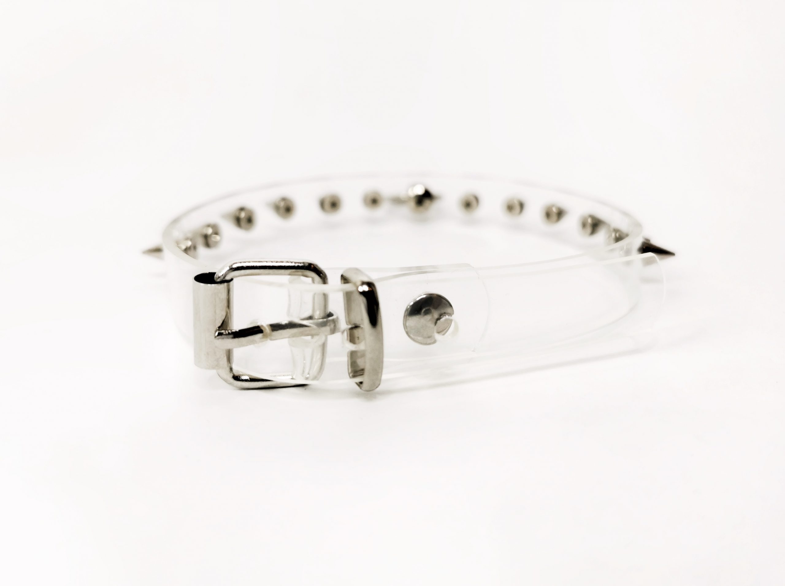 Sacred Sins PVC Choker mit Nieten und kleinem O-Ring – Bild 3