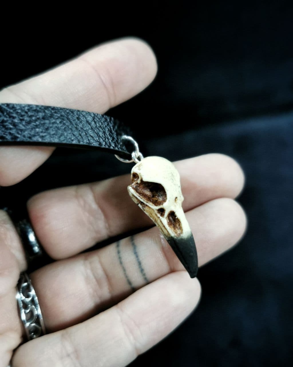 Mystery Creation Choker Rabenschädel – Bild 2