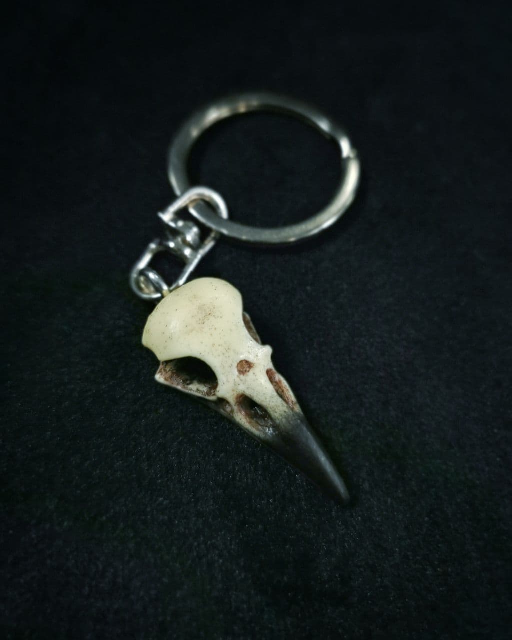Mystery Creation Schlüsselanhänger Rabenschädel