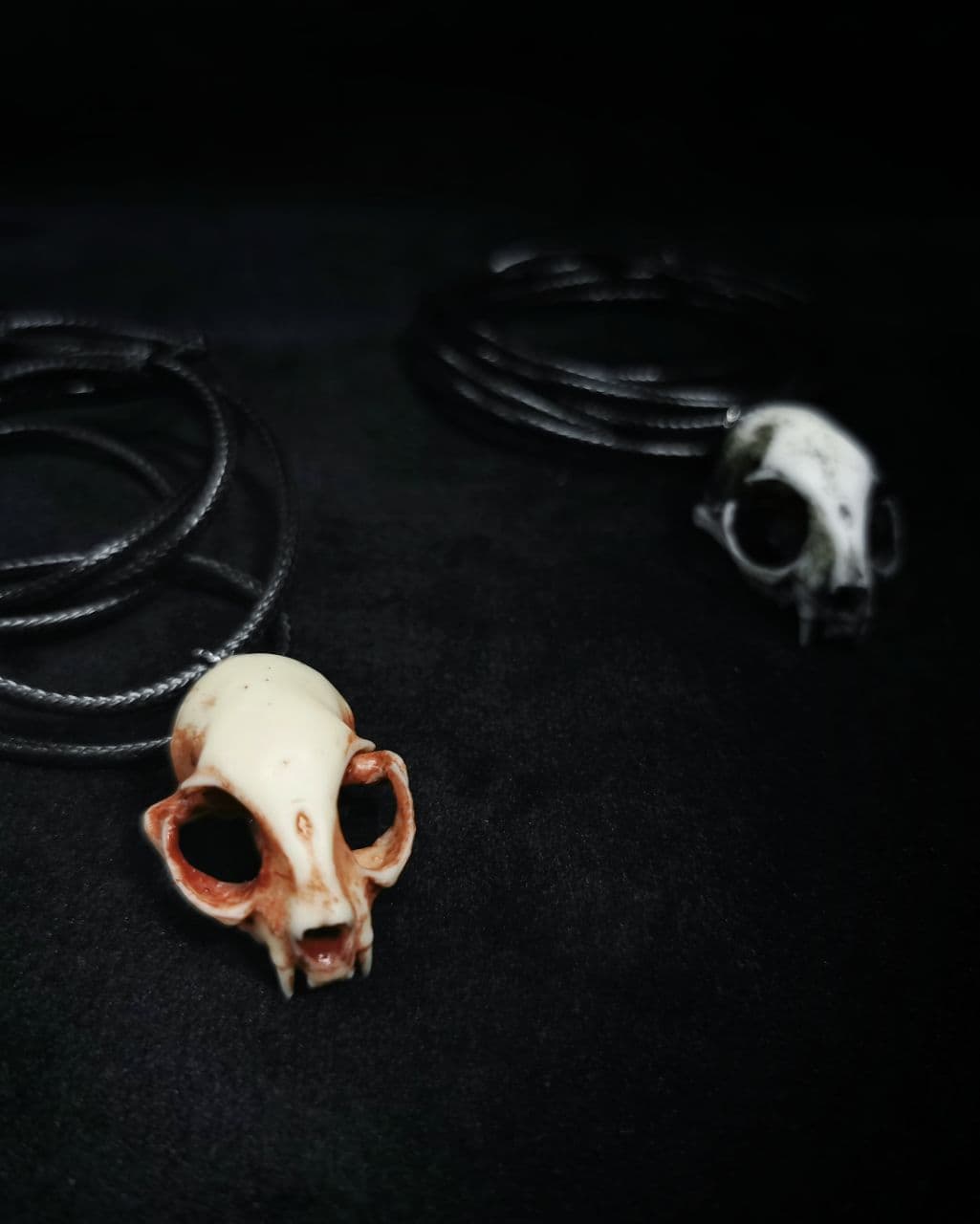 Mystery Creation Kette Katzenschädel natur – Bild 2