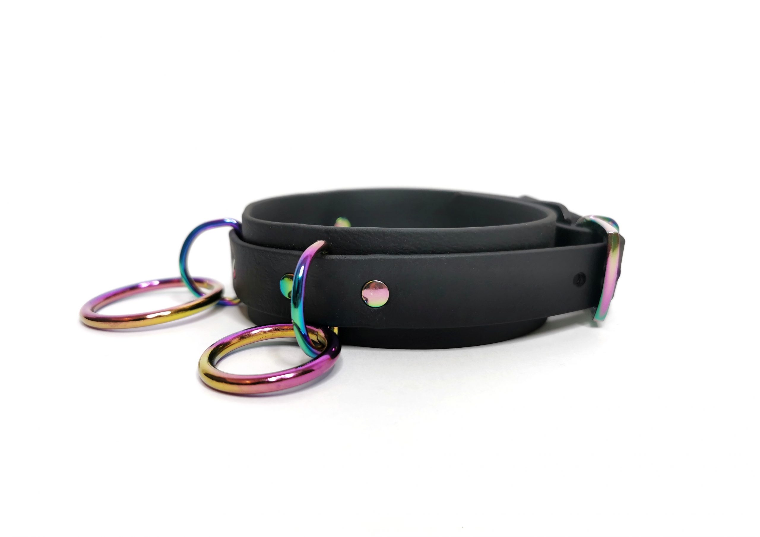 Sacred Sins Rainbow Choker mit 3 O-Ringen – Bild 2