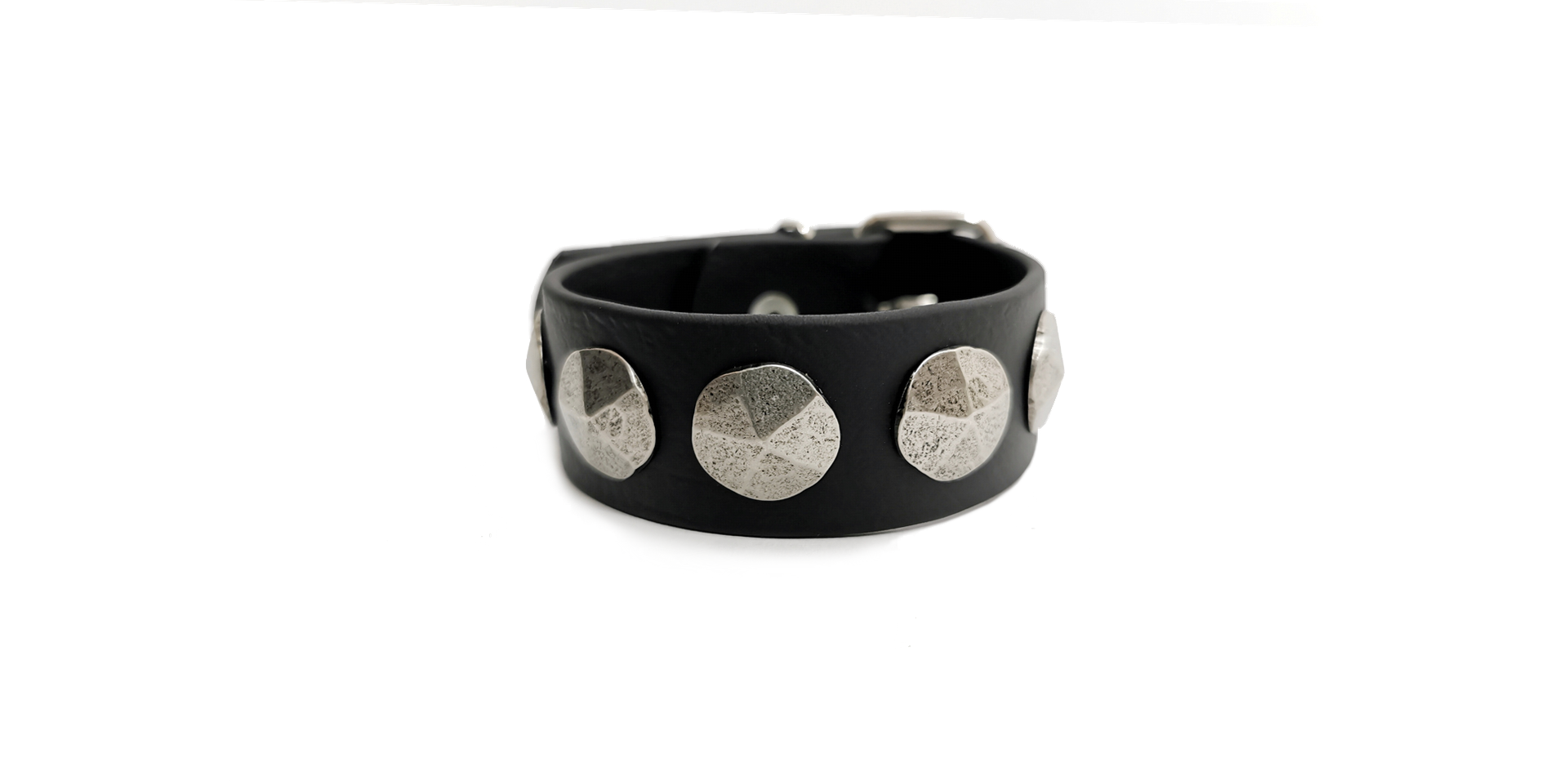 Sacred Sins Armband mit runden Ziernieten