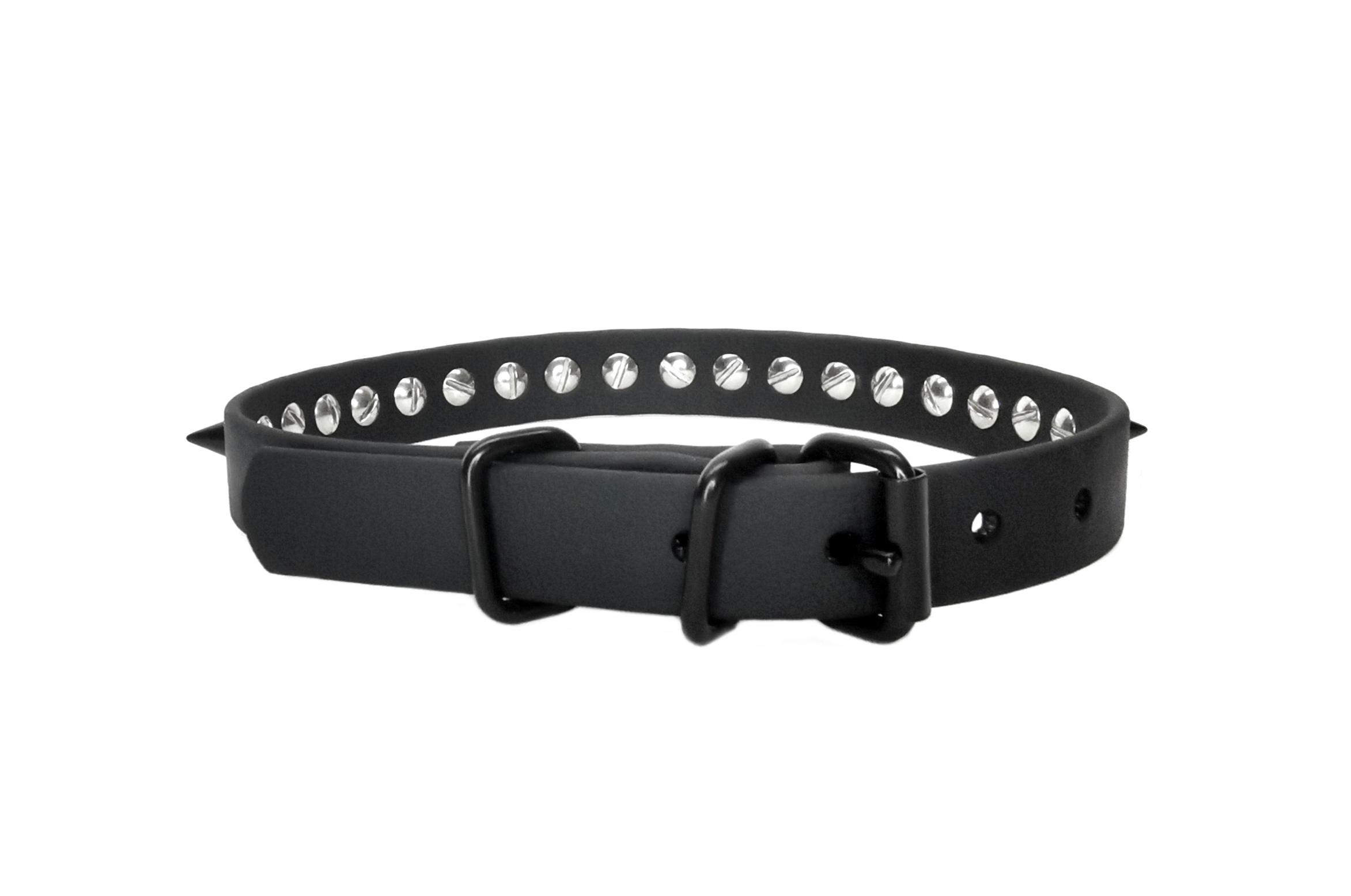 Sacred Sins All Black Everything Choker mit Nieten – Bild 3