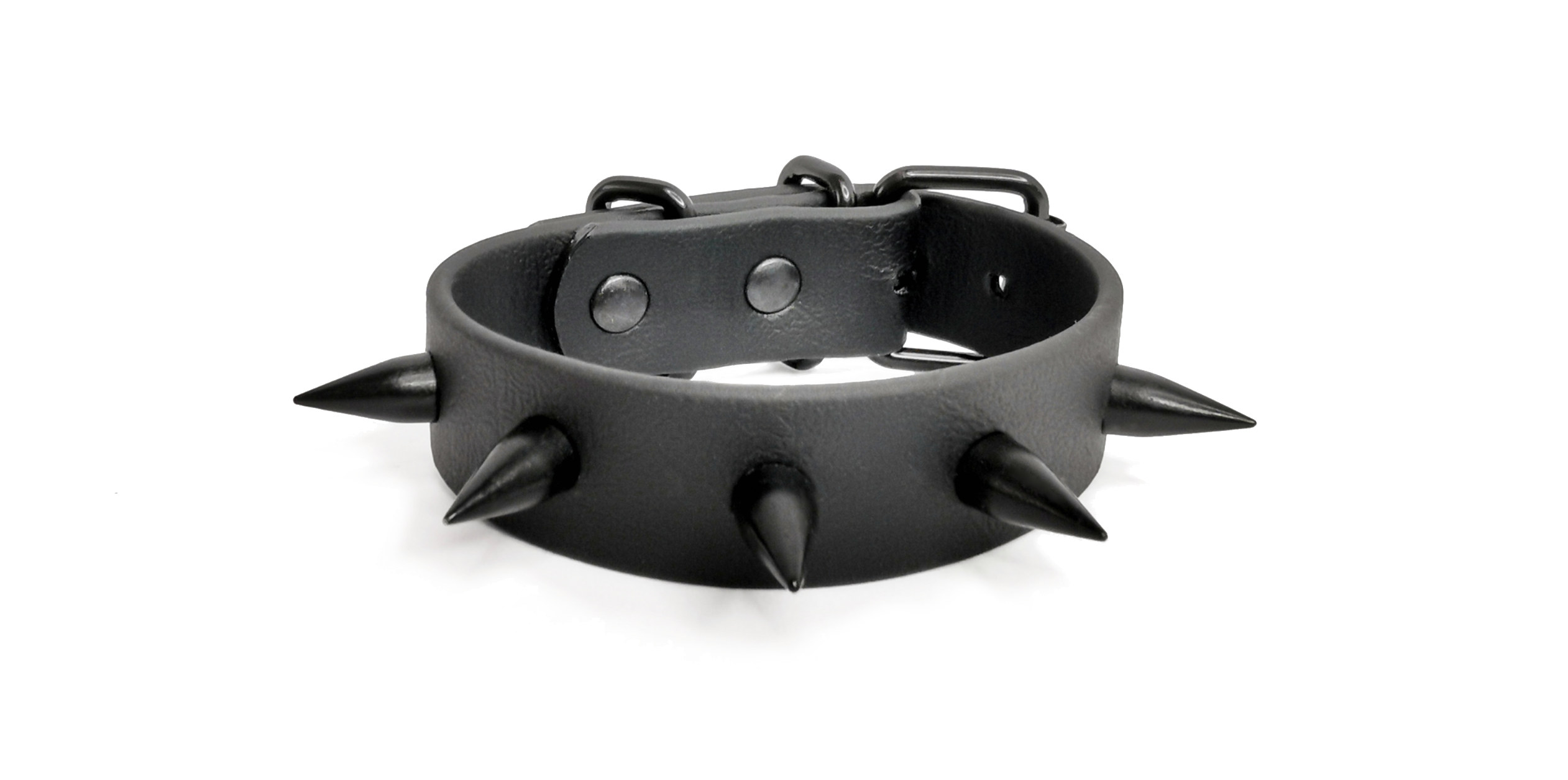 Sacred Sins All Black Everything Armband mit Nieten