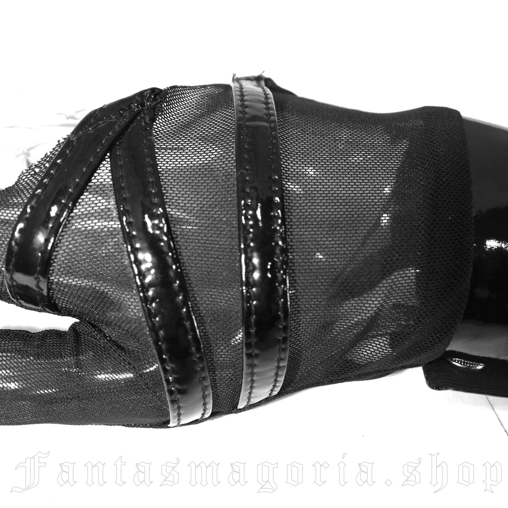 Devil Fashion Shadow Falls Gloves - Image 4