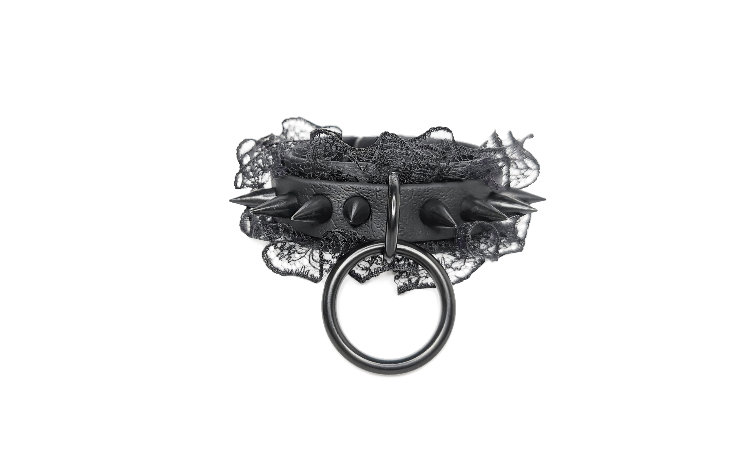 Sacred Sins All Black Everything Armband mit Spitze und Spikes