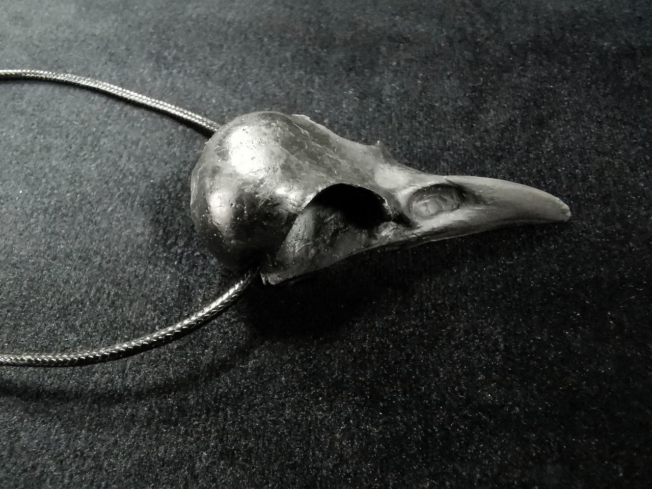 Mystery Creation Kette Rabenschädel schwarz medium – Bild 3