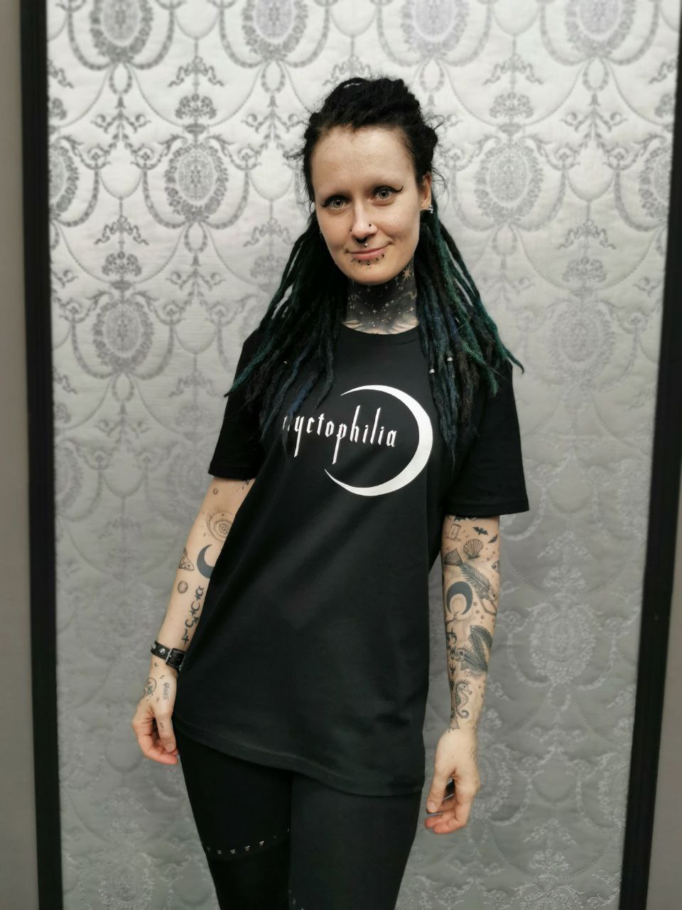 Nyctophilia T-Shirt – Bild 4