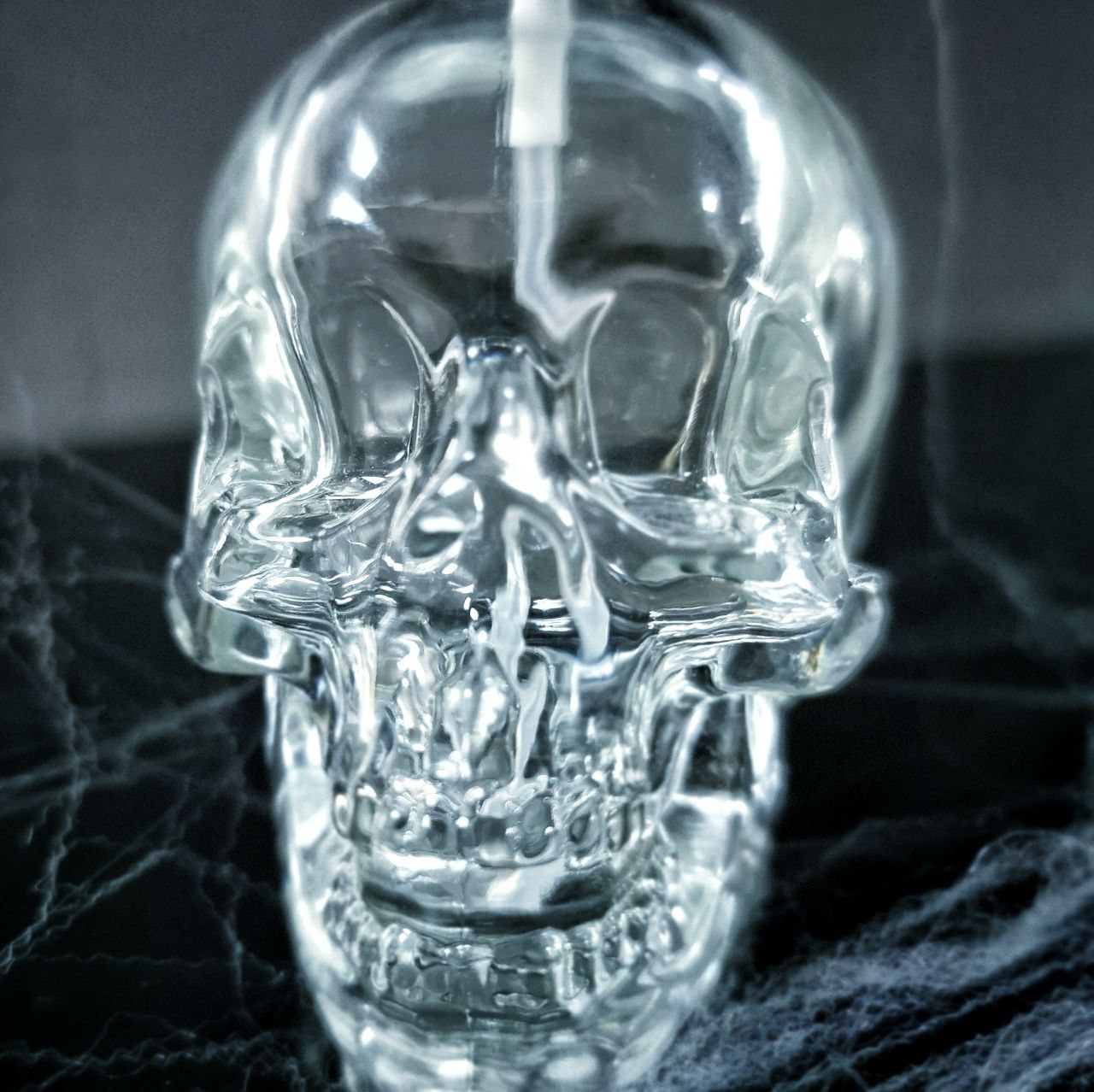 Teufelsküche Totenkopf Flakon (60ml) – Bild 2