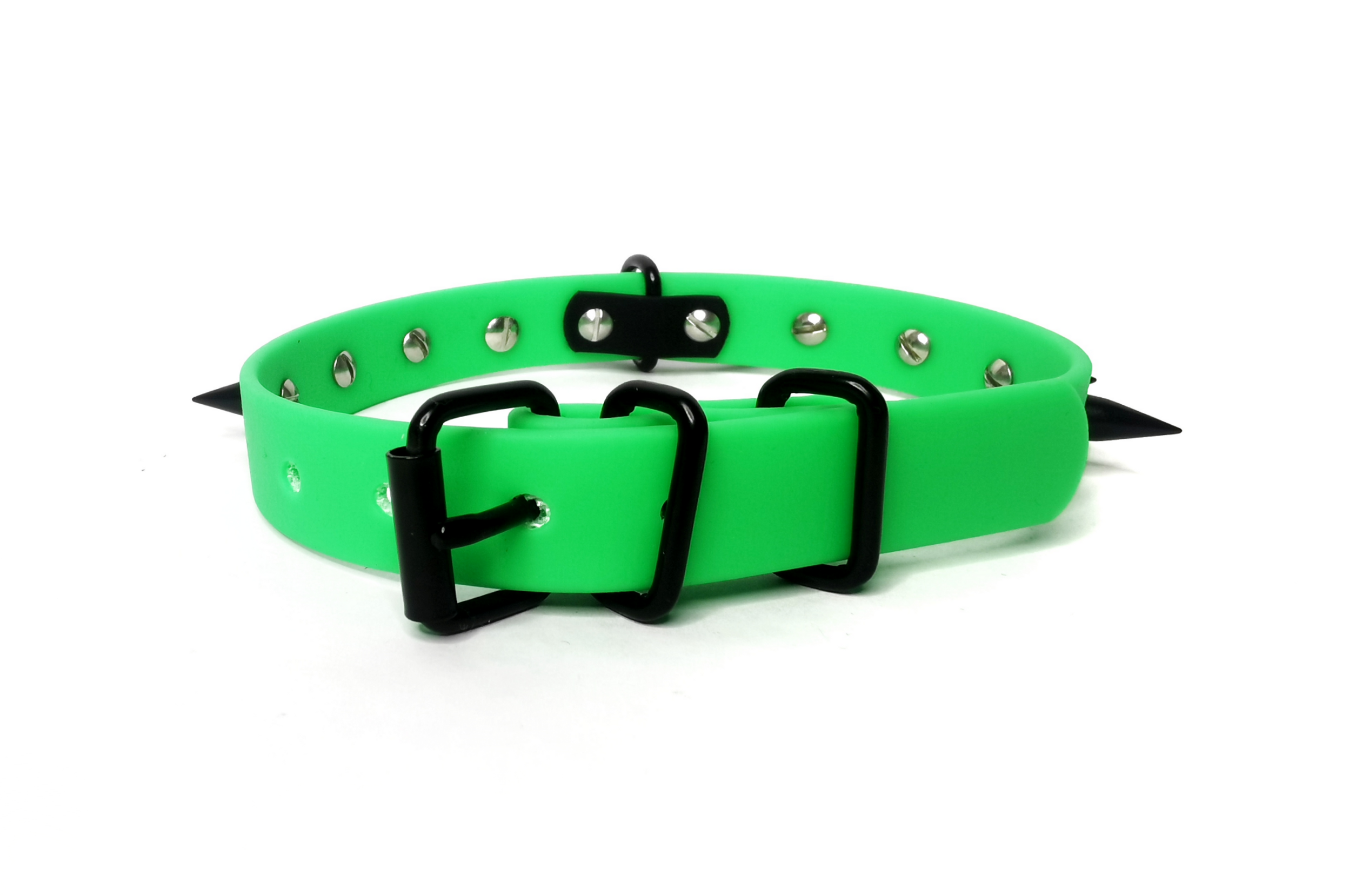 Sacred Sins Neongrüner Choker mit O-Ring und Nieten – Bild 3