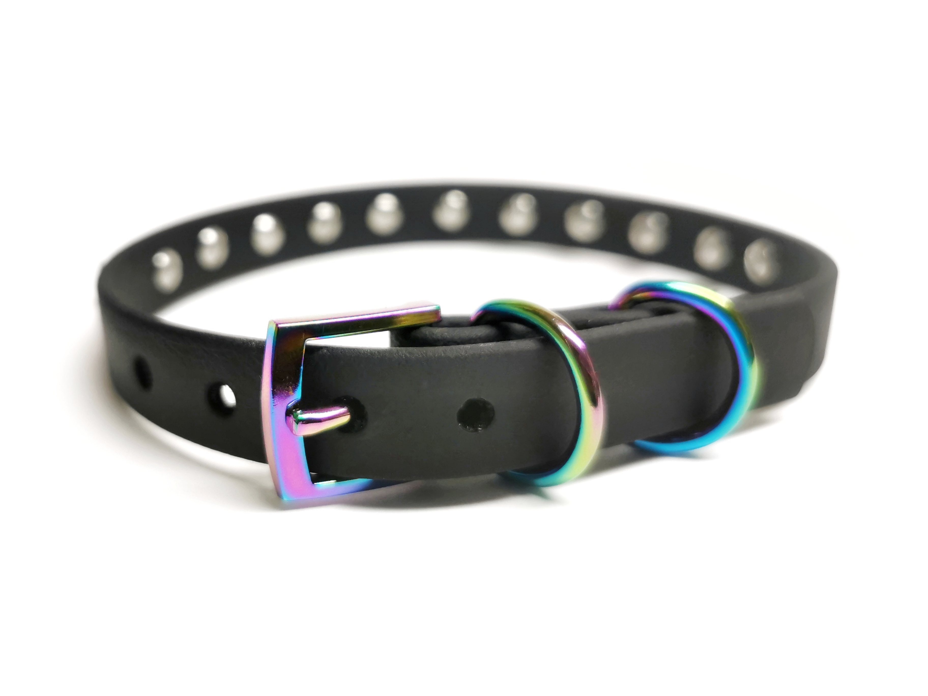 Sacred Sins Rainbow Choker mit kleinem O-Ring und Nieten – Bild 3