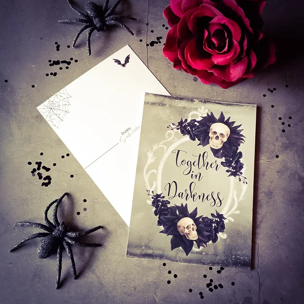 Dunkle.Seelen.Liebe Together in Darkness Postkarte
