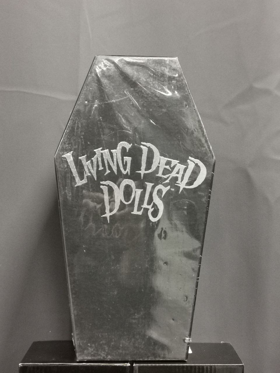 Living Dead Dolls Isaac - Image 3