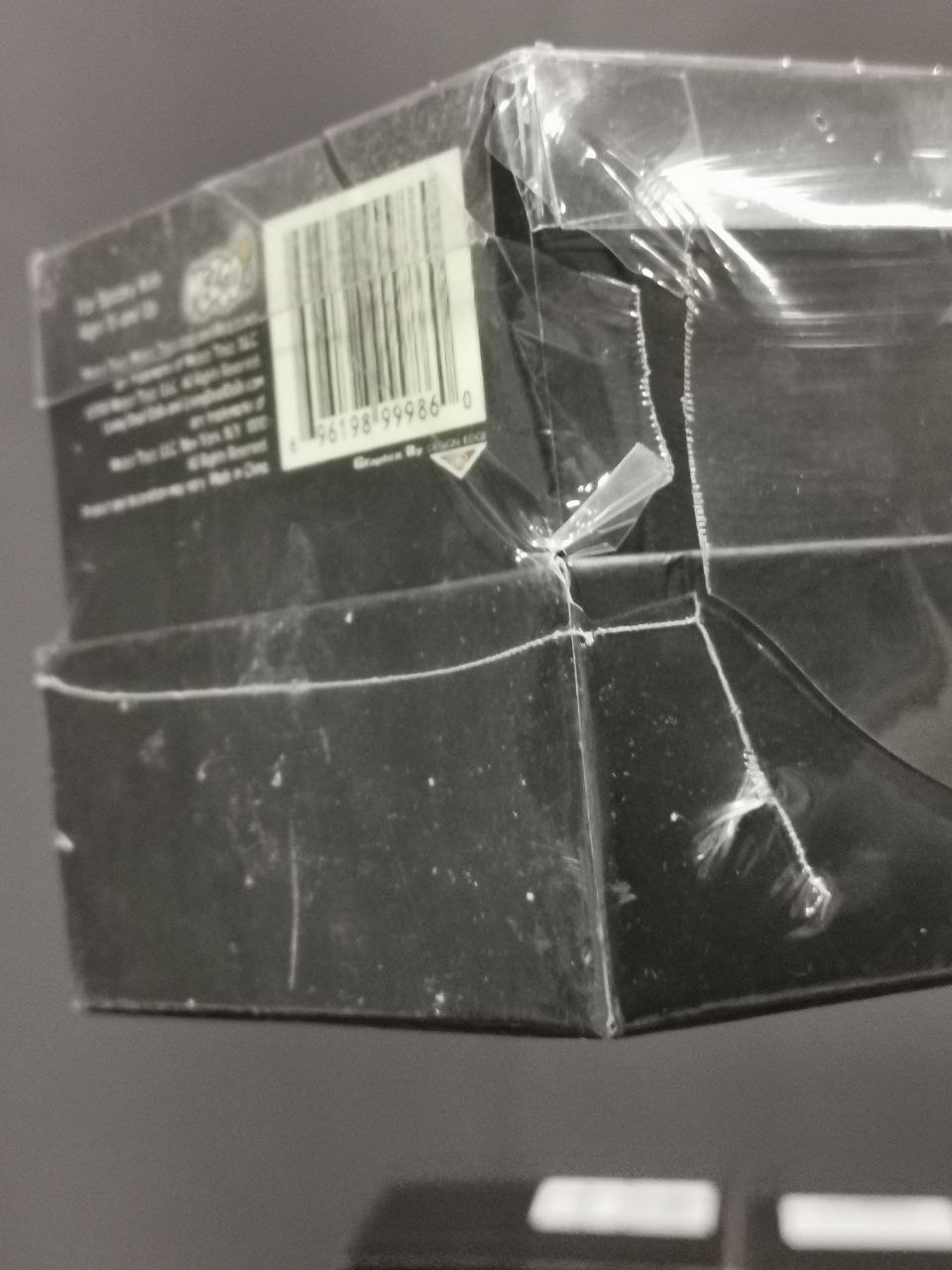 Living Dead Dolls Isaac - Image 4