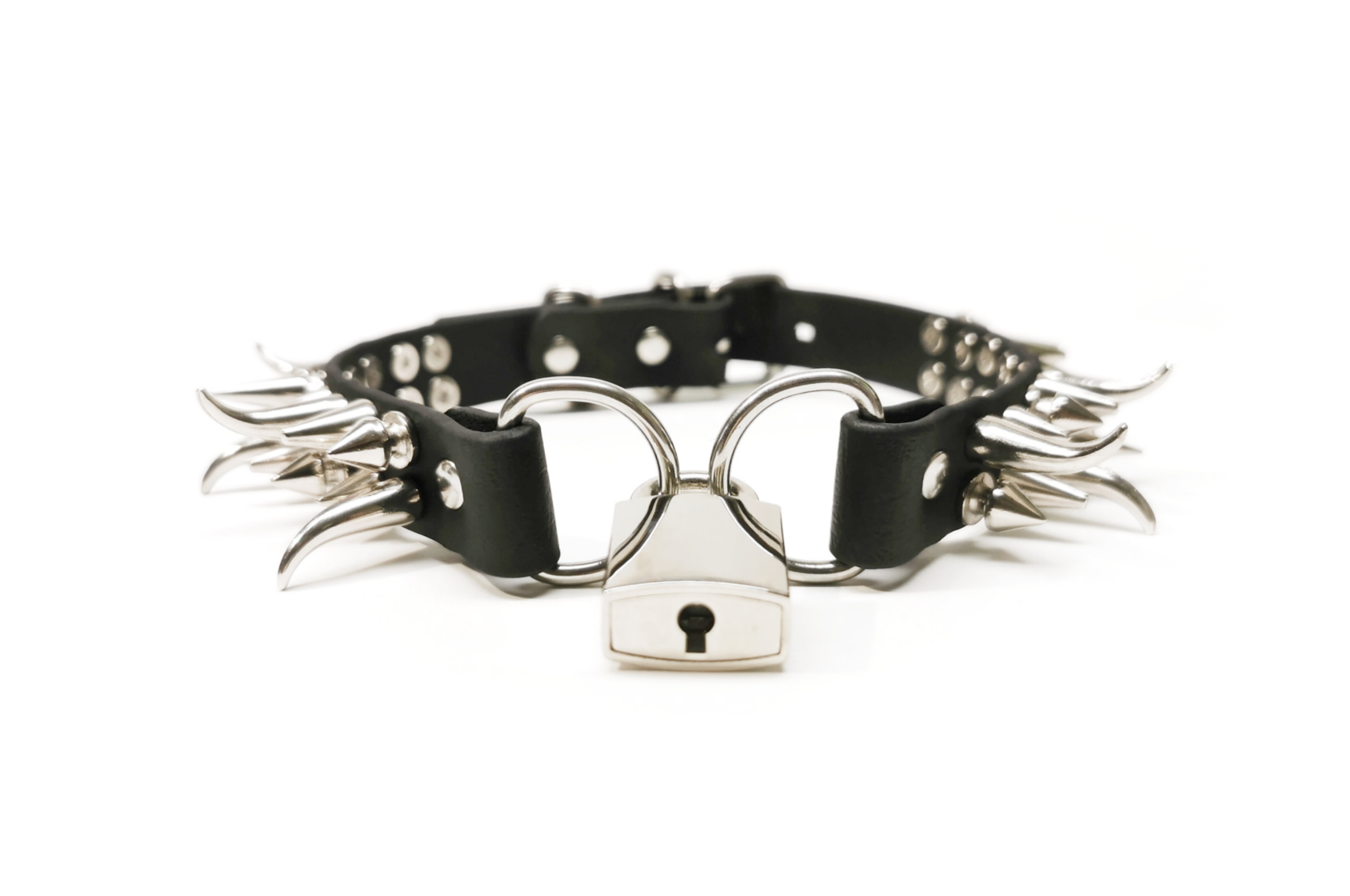 Sacred Sins Choker mit Mixed Spikes und mittigem Schloss – Bild 2