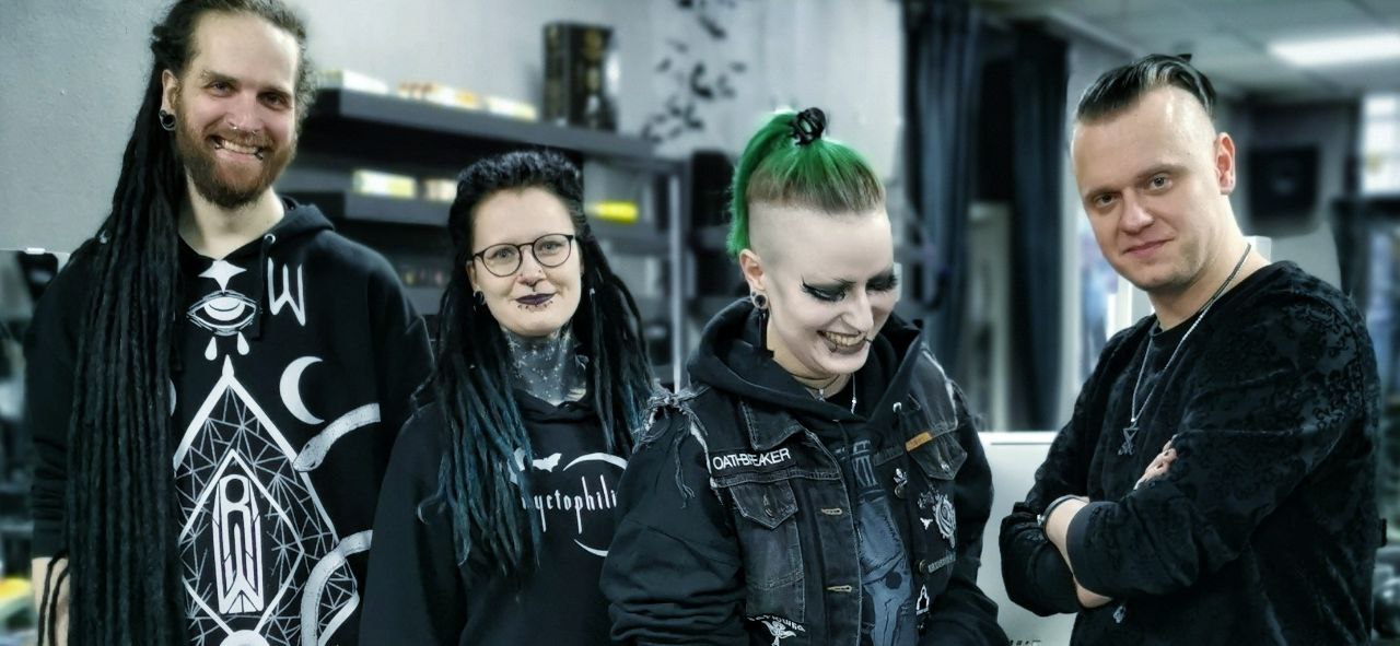 Nyctophilia Gothic Shop Hamburg Team