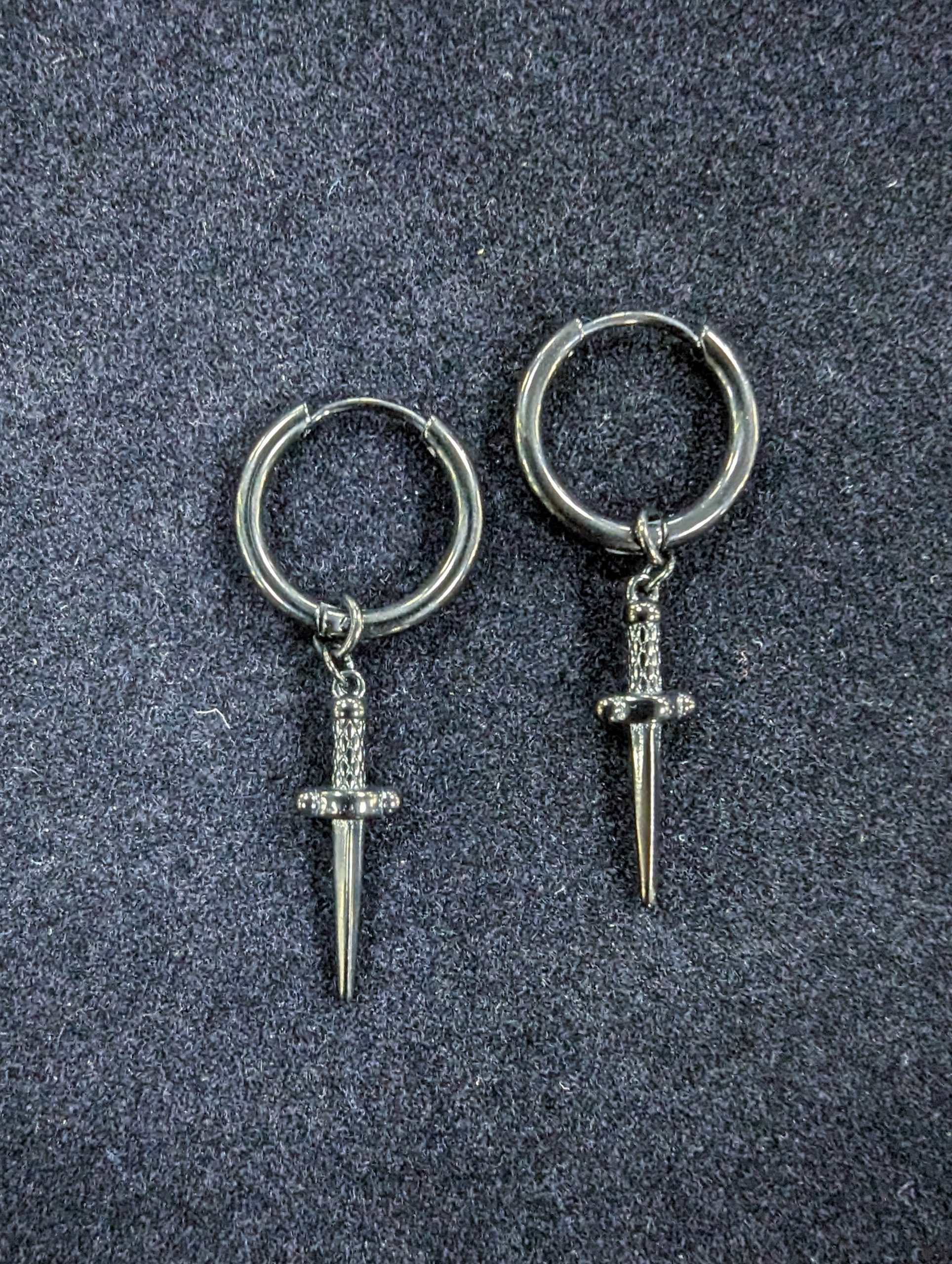 Ohrringe Gladius Catena Tenebris (Paar)