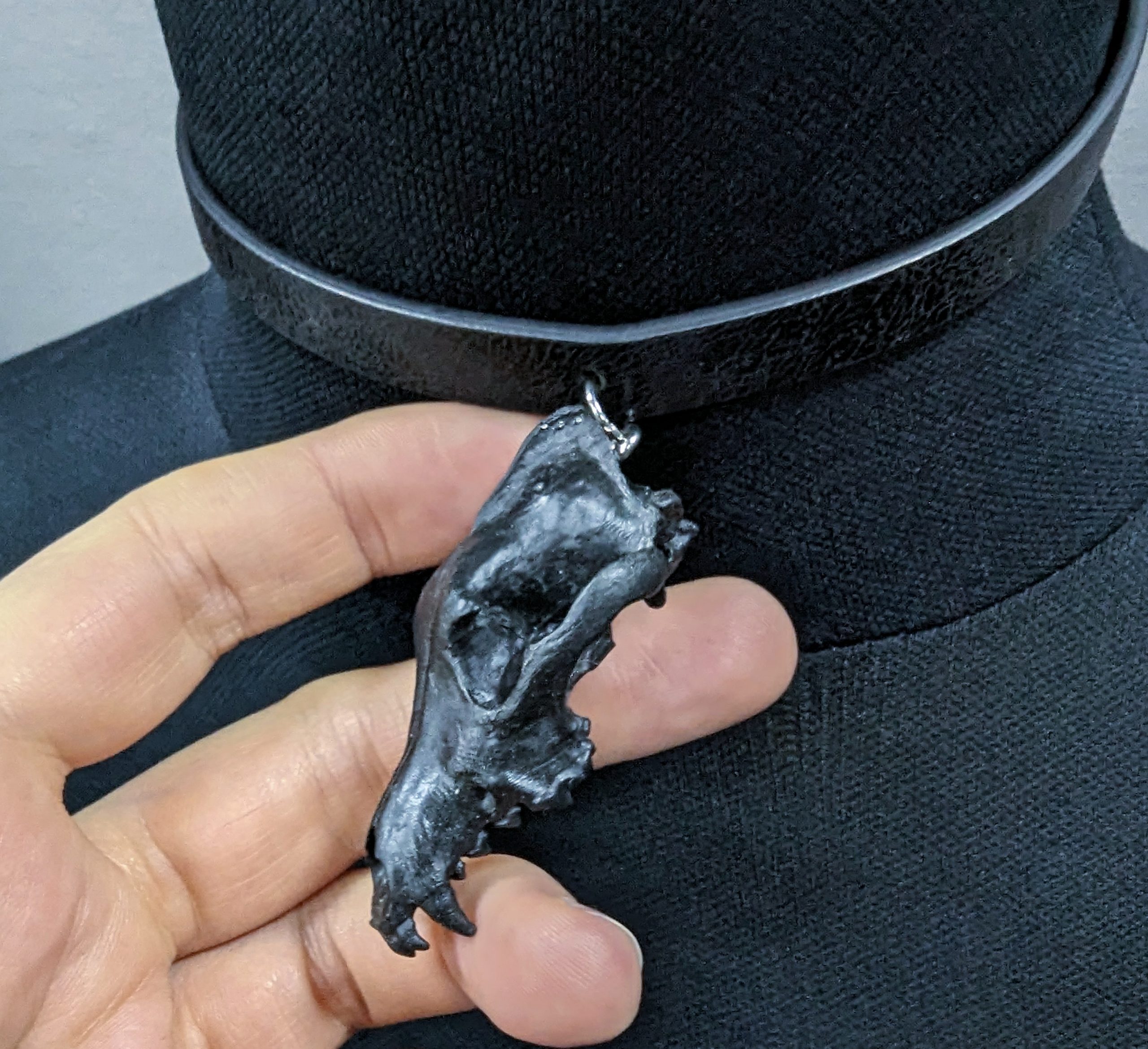 Mystery Creation Choker Wolfsschädel schwarz – Bild 3