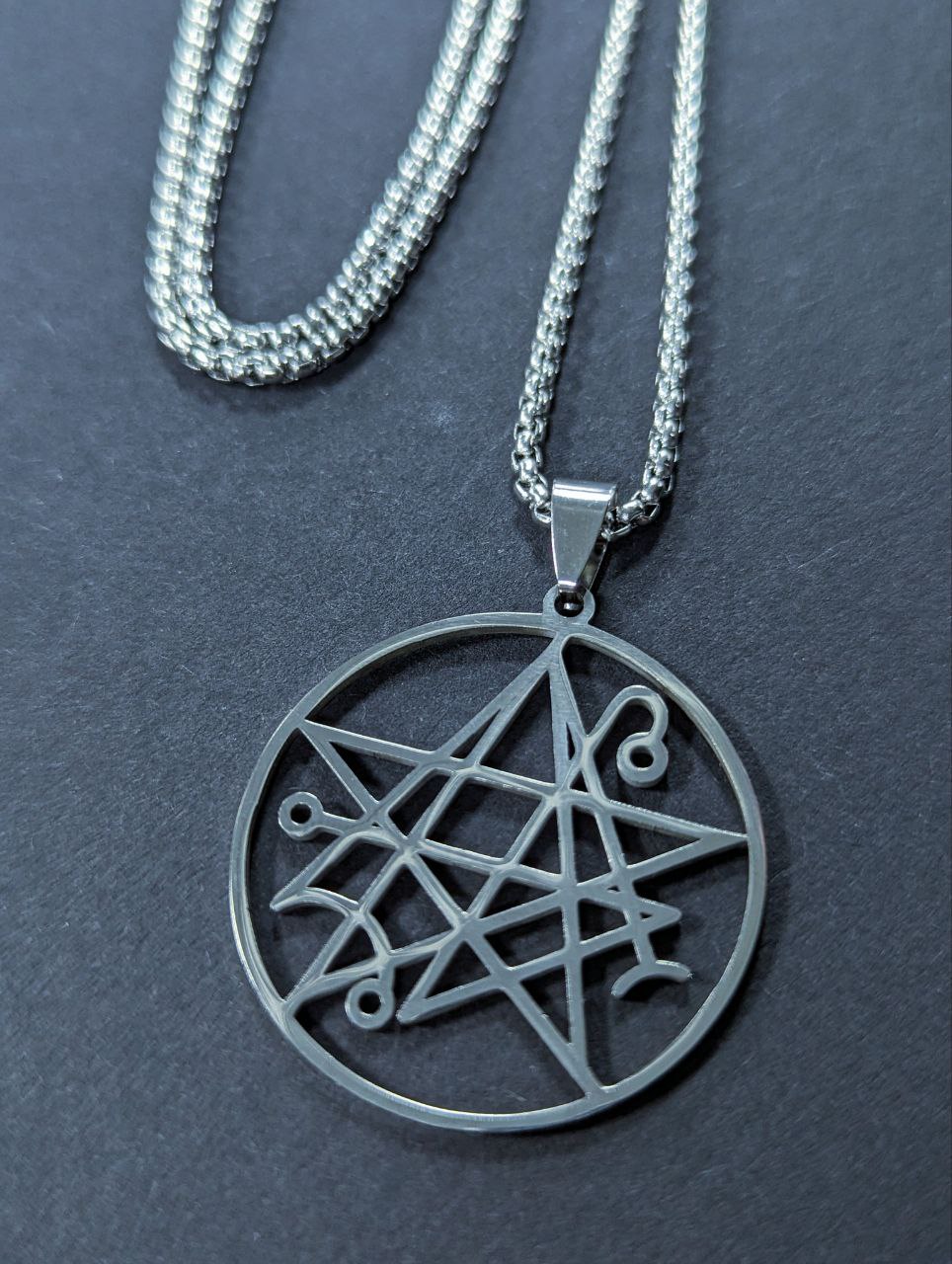 Easure Necronomicon Necklace – Bild 2
