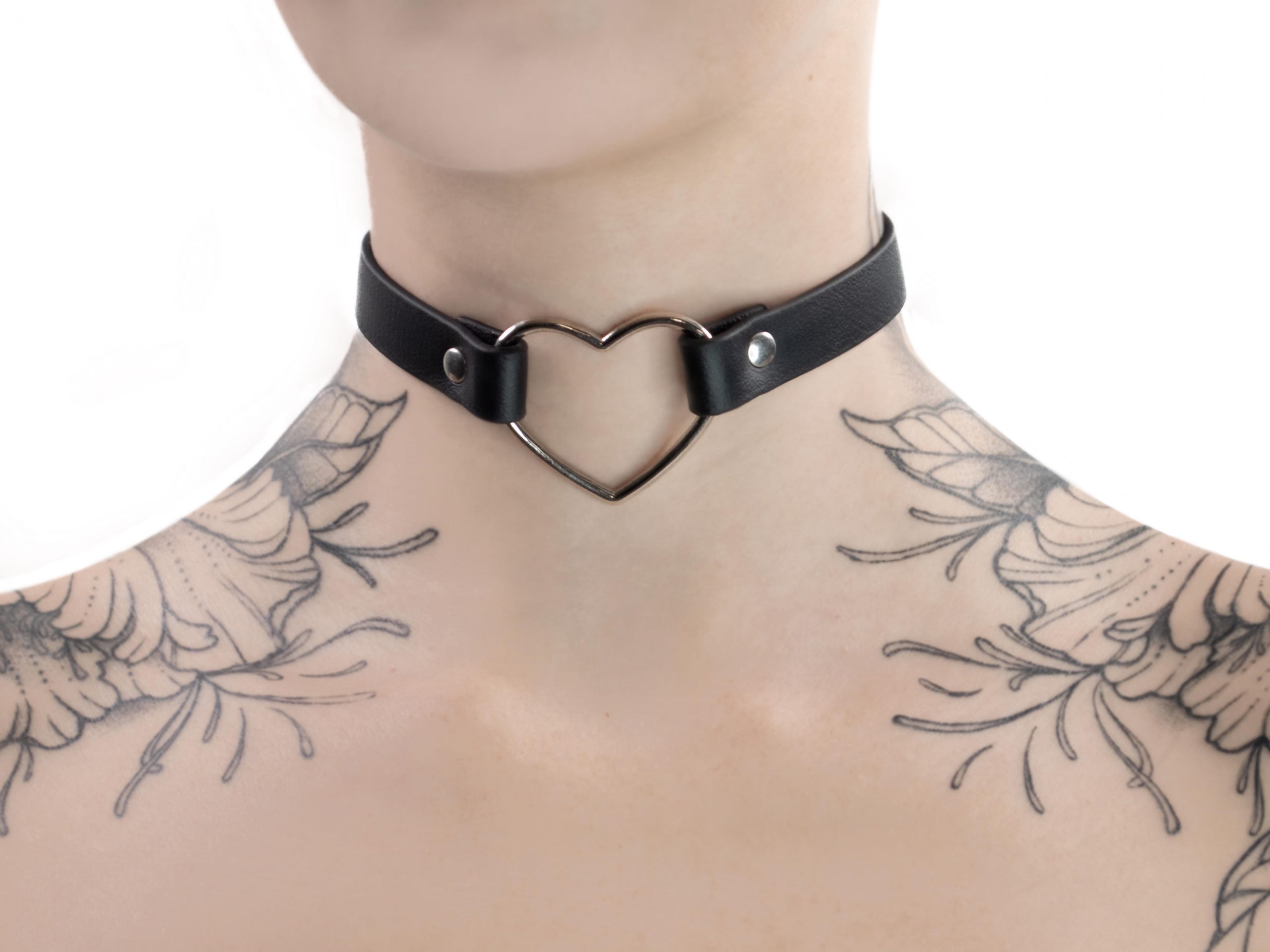Sacred Sins Amora Choker