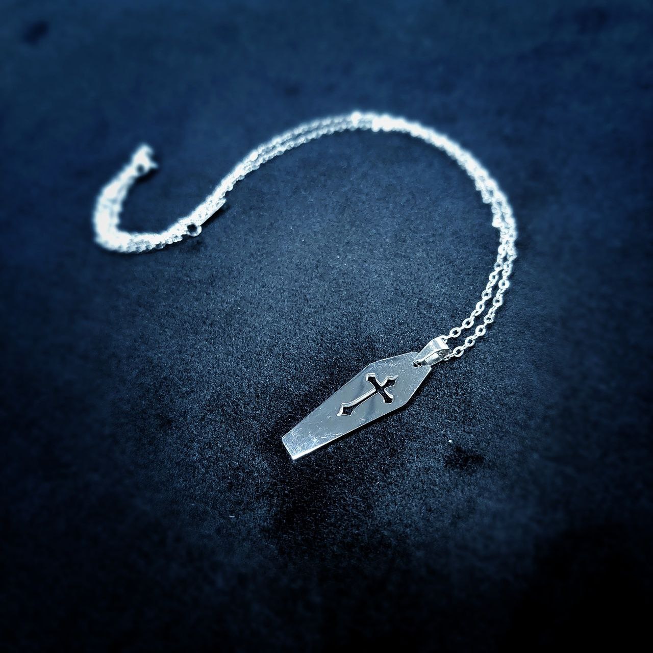 Easure Coffin Necklace