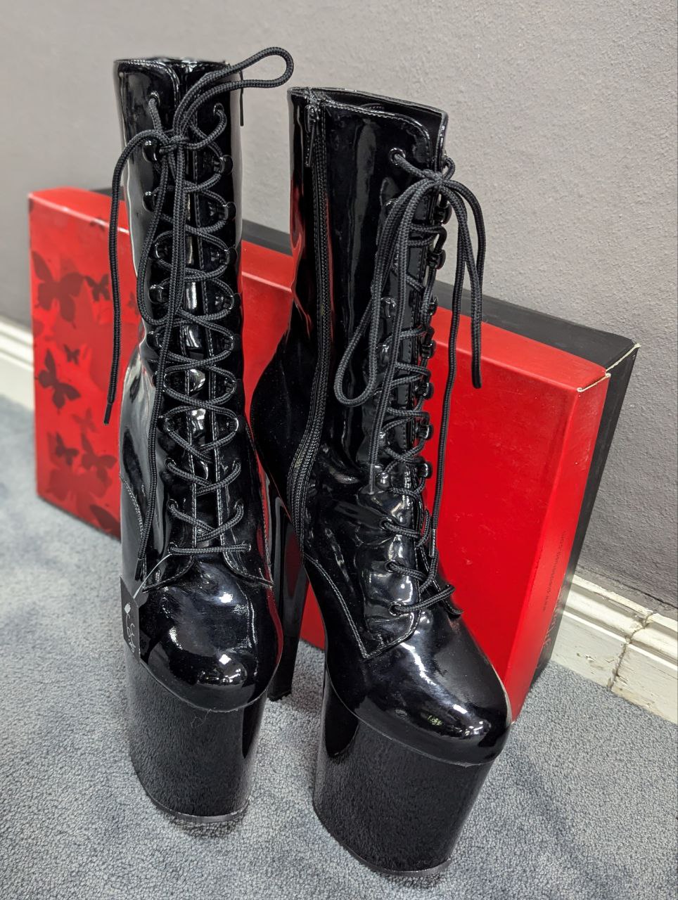 Second Hand Pleaser Extreme 1020 – Bild 2