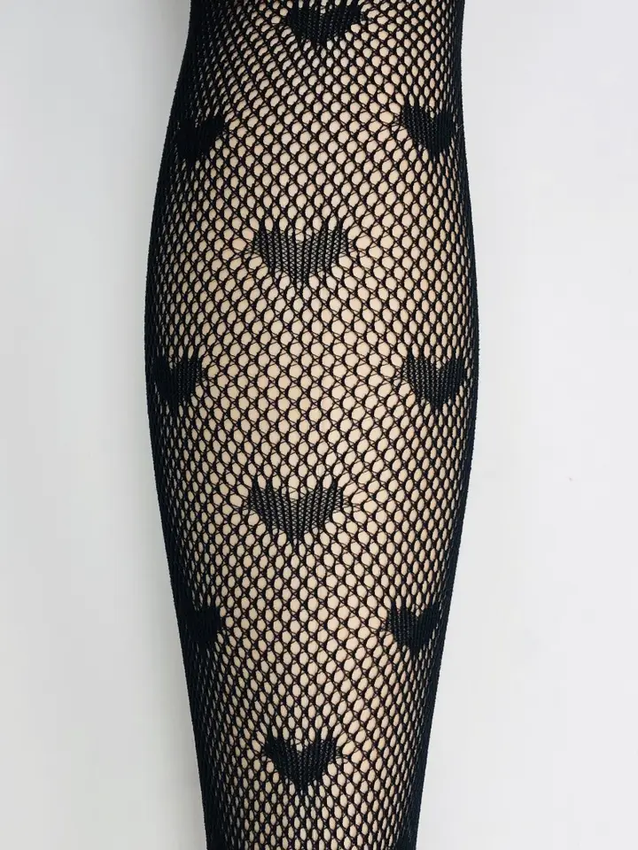Heart Fishnet Tights – Bild 2