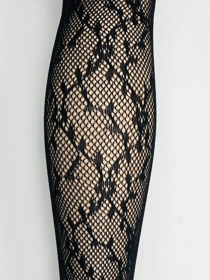 Leaves Fishnet Tights – Bild 2