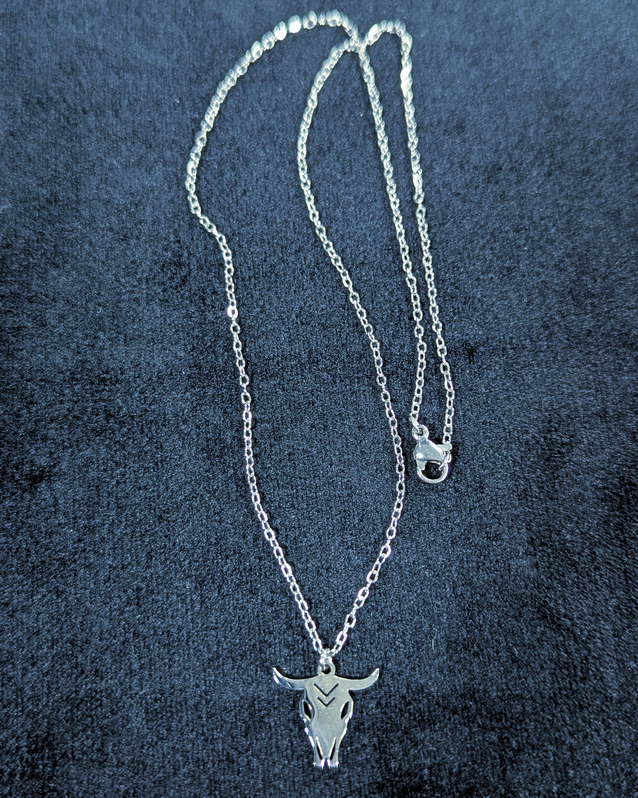 Mystery Creation Kette Bull Skull