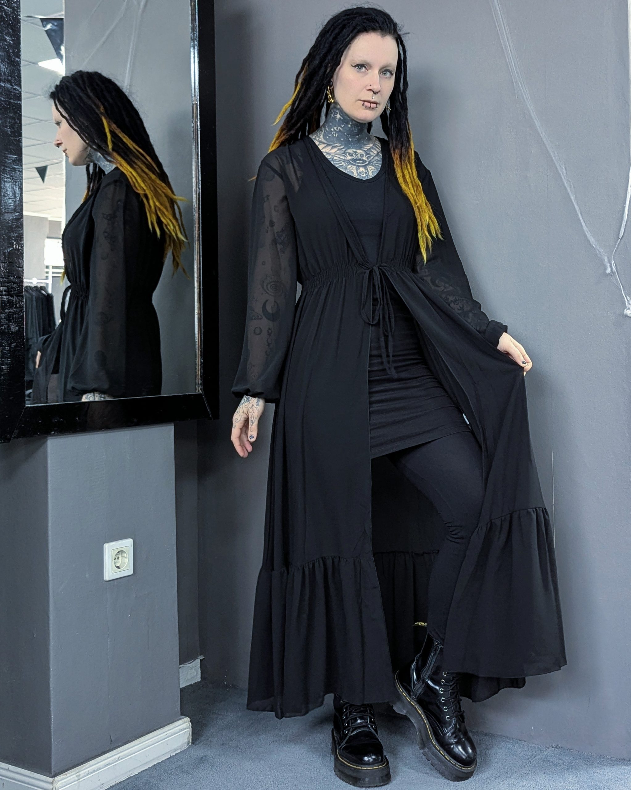 Bastet Mesh Kimono