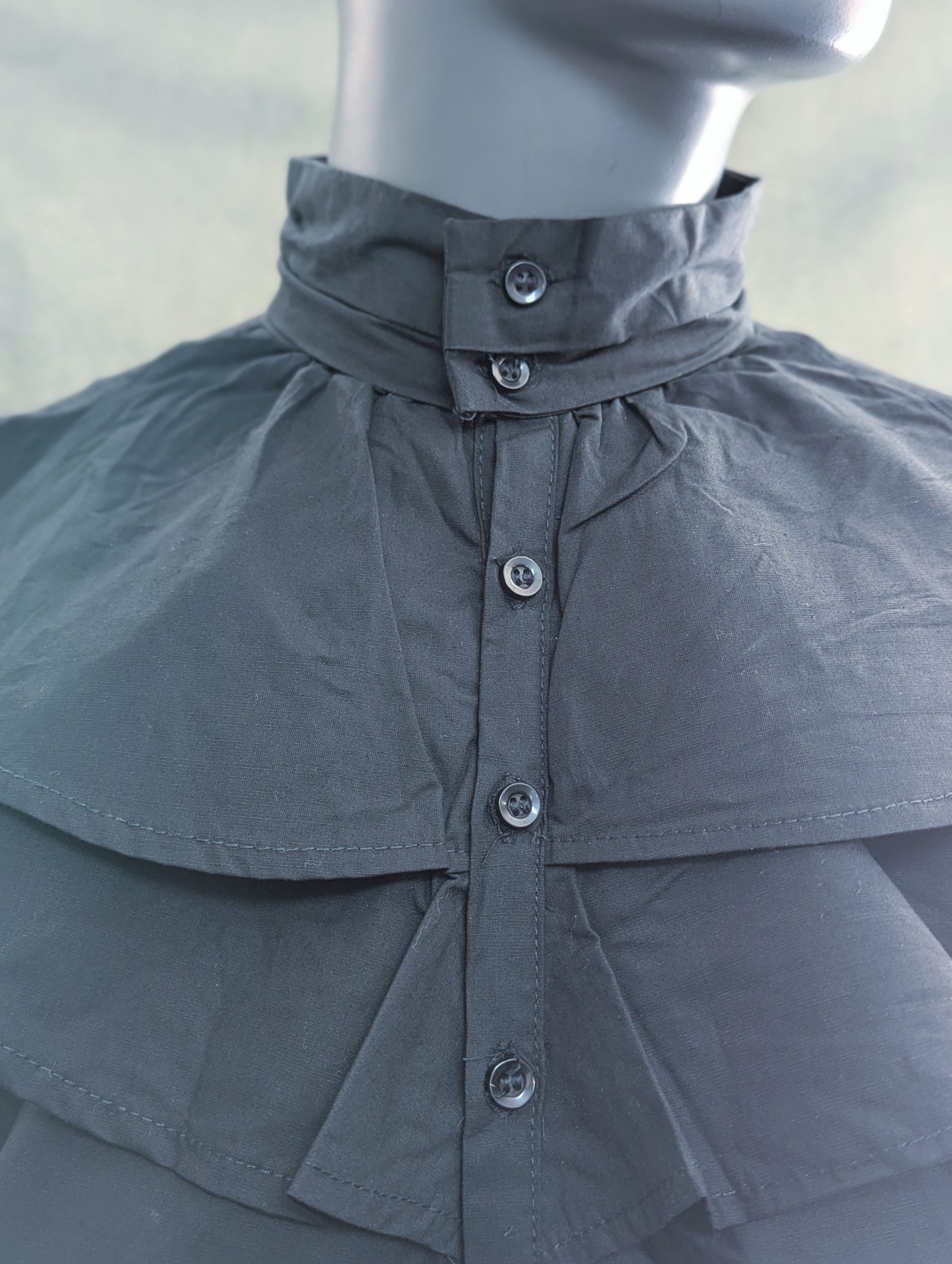 Lucius Ruffle Shirt - Image 4