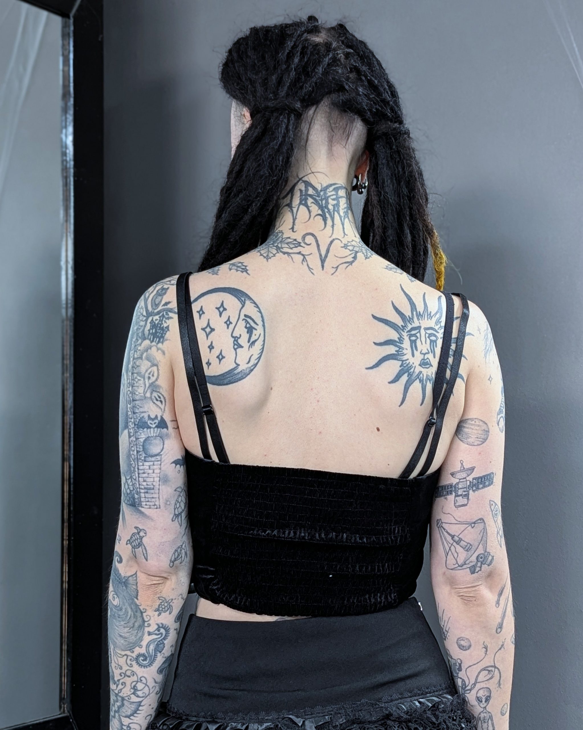 Collectif Xia Velvet Top – Bild 3