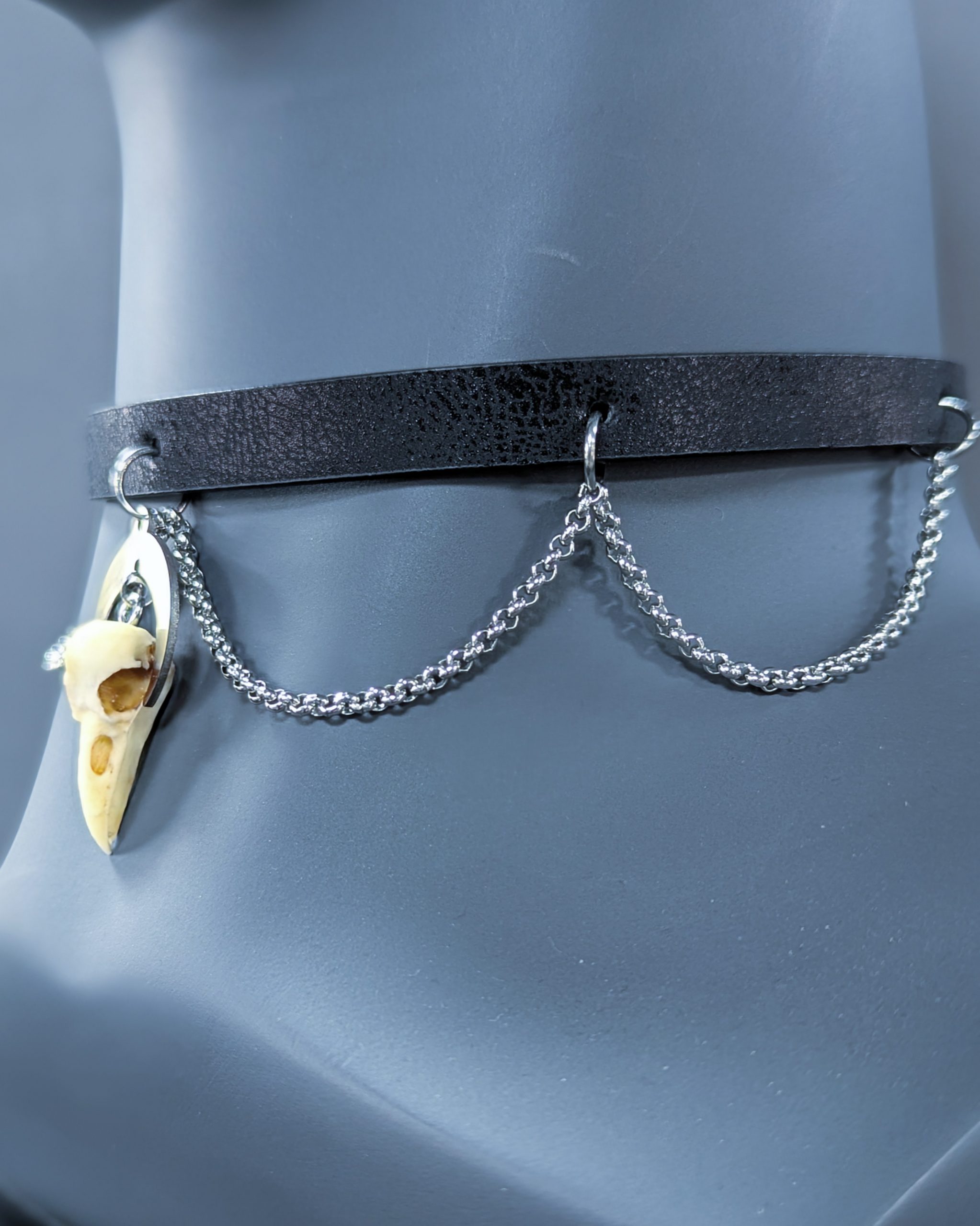 Mystery Creation Choker Raven Moon mit Ketten natur – Bild 2