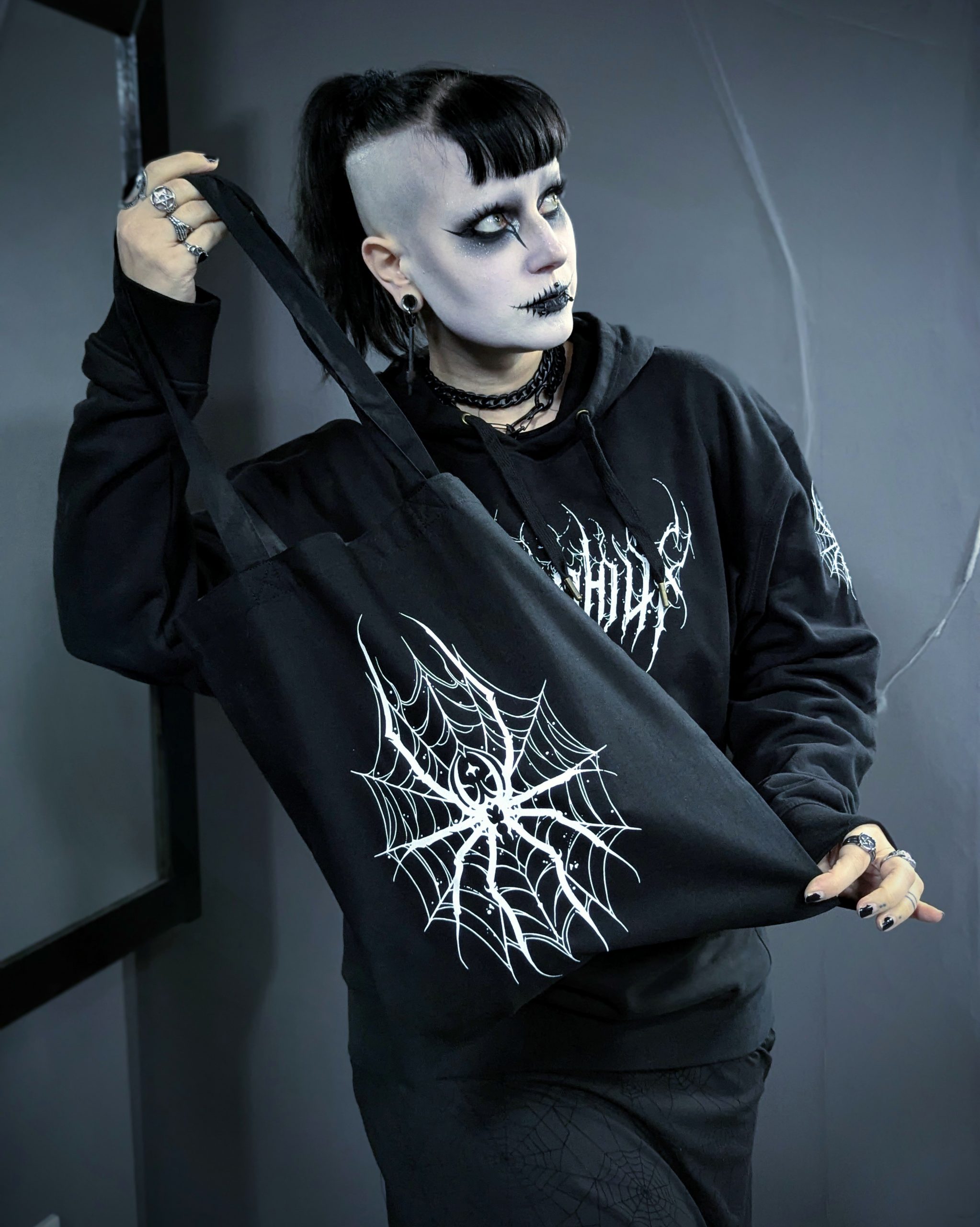 Nyctophilia x Tally Jutebeutel Limited Arachnid Edition II