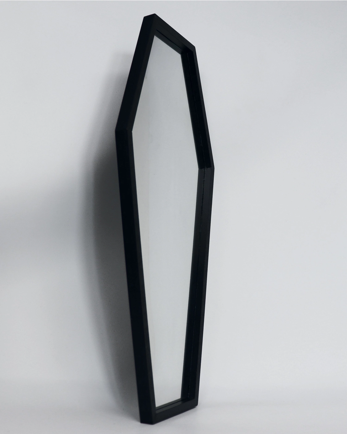 Coffin Mirror – Bild 2