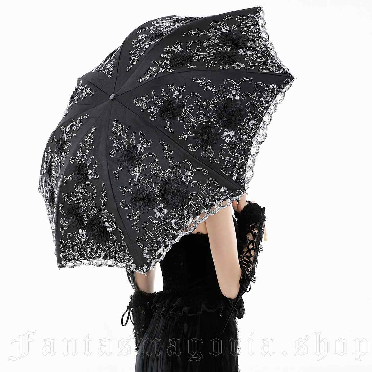 Dark In Love Secret Garden Parasol